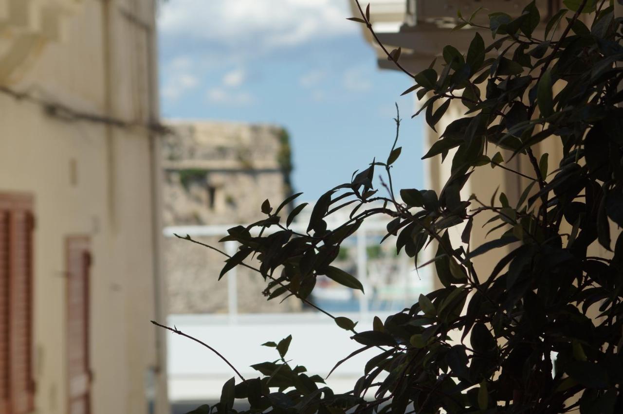 Palazzo Barba Bed & Breakfast Gallipoli Dış mekan fotoğraf