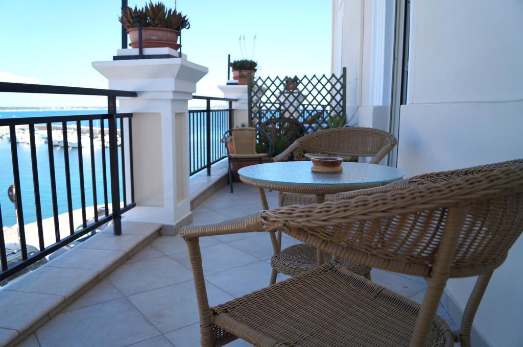 Palazzo Barba Bed & Breakfast Gallipoli Dış mekan fotoğraf