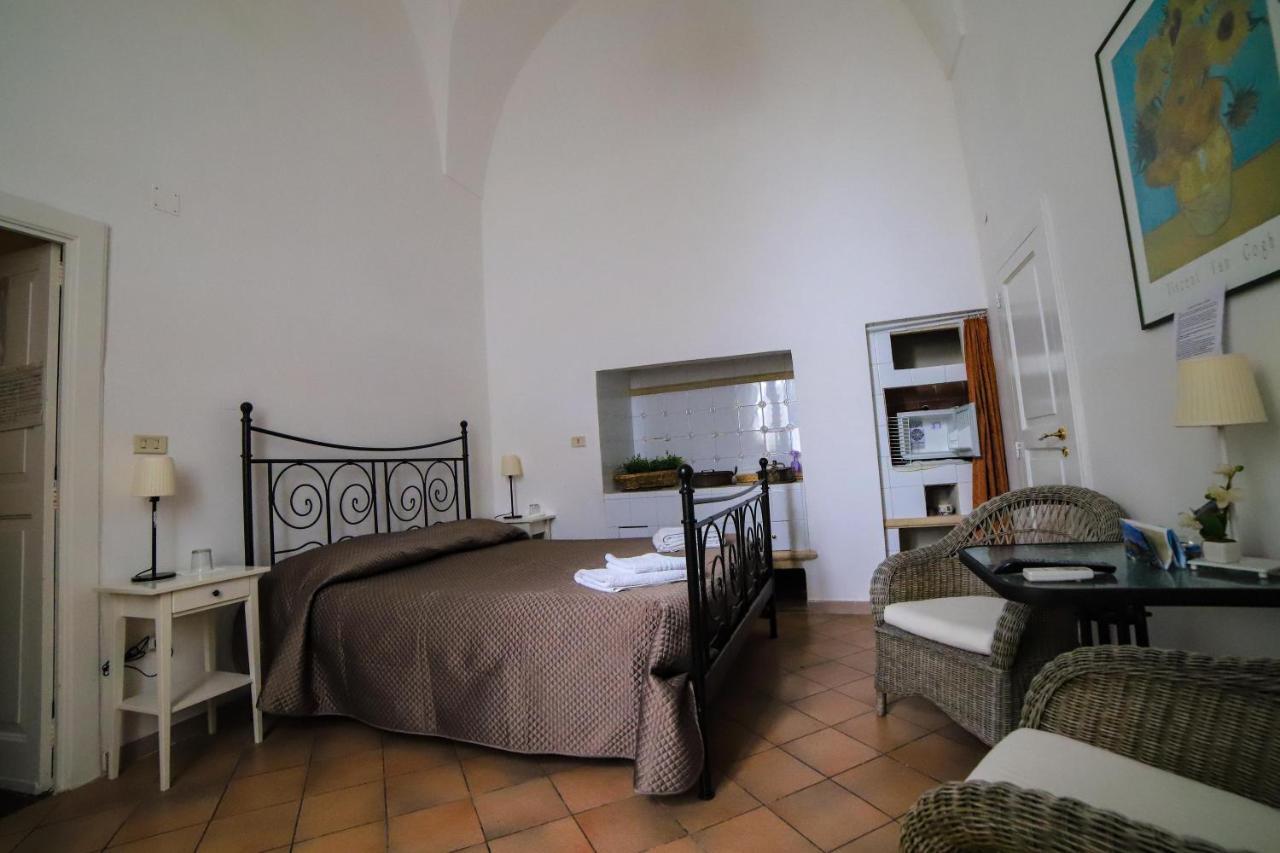 Palazzo Barba Bed & Breakfast Gallipoli Dış mekan fotoğraf